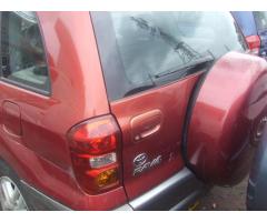 Rav4 intermédiaire Toyota Sans Plaque Climatisée