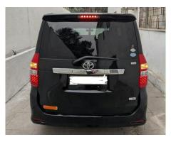 Toyota Noah 3e Génération Full Options
